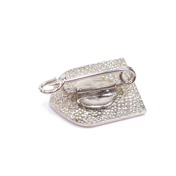 Vintage Deutchland Enamel Pinback Pin - Picture 2 of 3